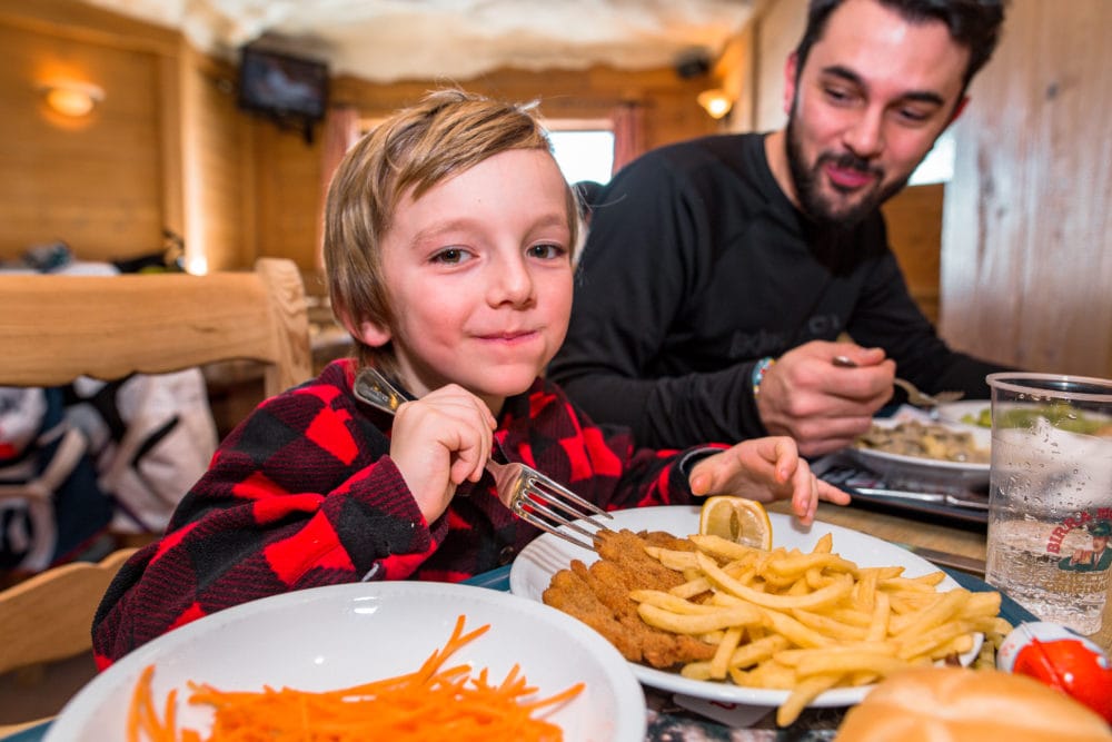 rifugi e ristoranti sulle piste ideali per famiglie a livigno